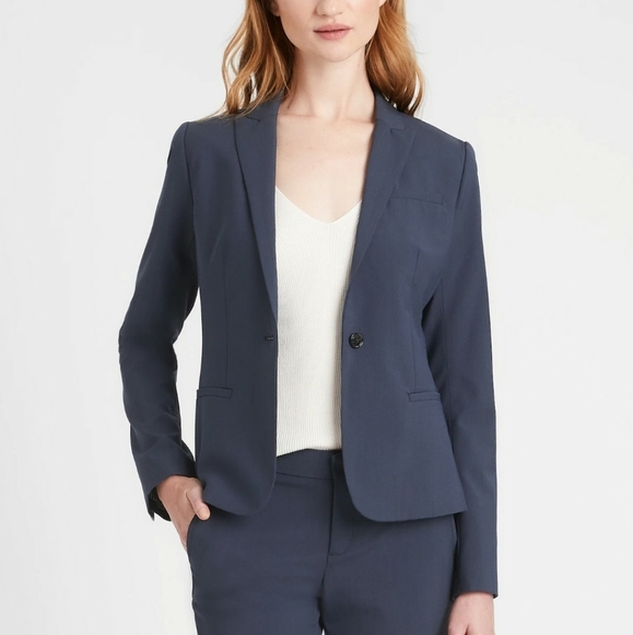 Petite Classic-Fit Washable Italian Wool-Blend Bla - Picture 1 of 15